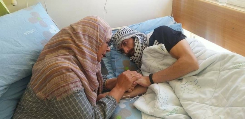 أطباء: الأسير أبو عطوان يواجه احتمالات الإصابة بالشلل