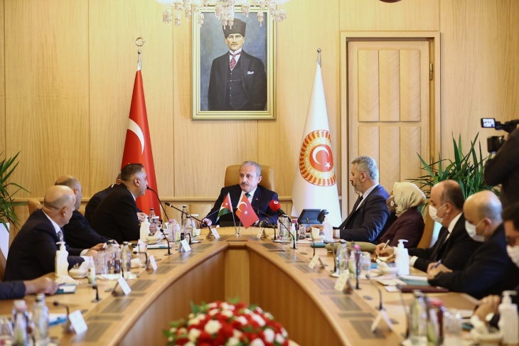 رئيس البرلمان التركي يدعو لعقد مؤتمر برلماني دولي لحماية القدس