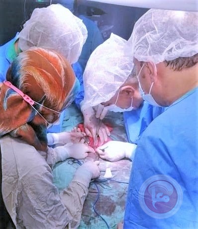 طاقم مستشفى الهلال الاماراتي يستأصل ورما بجوار الرحم لأربعينية