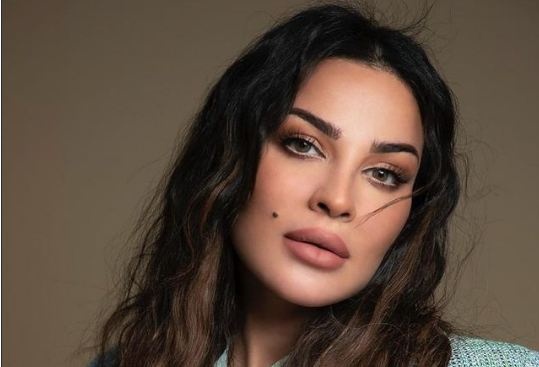 نادين نجيم تنتقد ما وصفته بـ&quot;مجتمع ذكوري خال من الرجال&quot;
