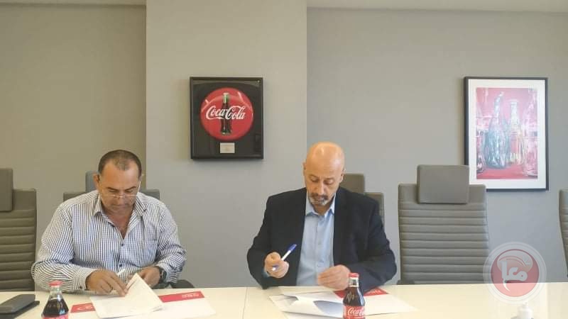 المشروبات الوطنية توقع اتفاقية لدعم فريق كرة القدم التابع لجمعية برج اللقلق المجتمعي