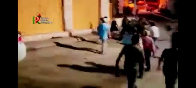 فيديو يوثق اعتداء مستوطنين على الأهالي في الخليل