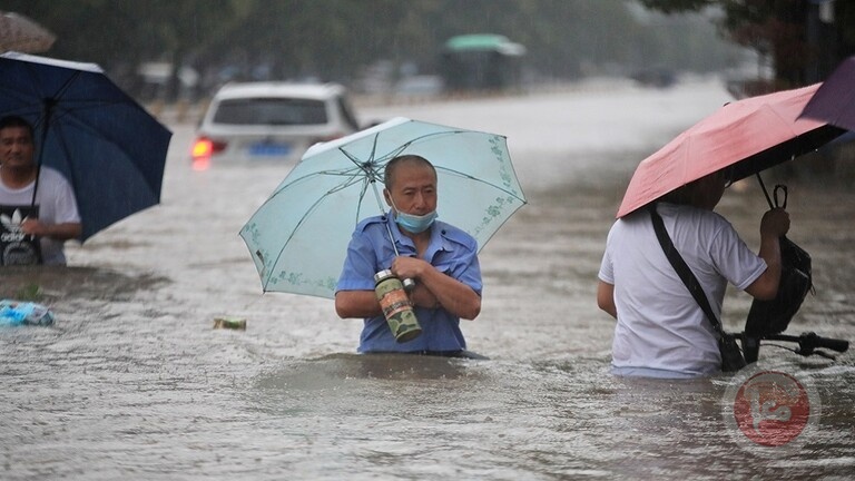 مقتل 12 شخصًا في أمطار مدمرة اجتاحت الصين