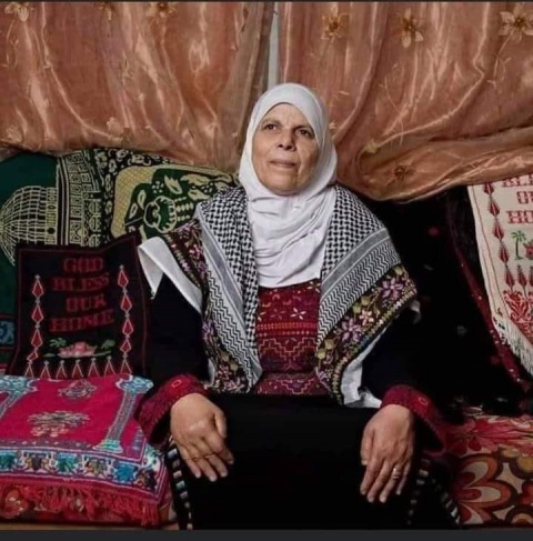  أبو هولي: ينعي المناضلة والاسيرة المحررة فاطمة الجعفري