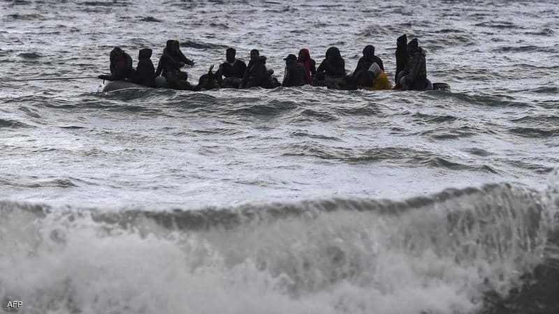 غرق قارب يحمل 45 مهاجراً قبالة سواحل تركيا