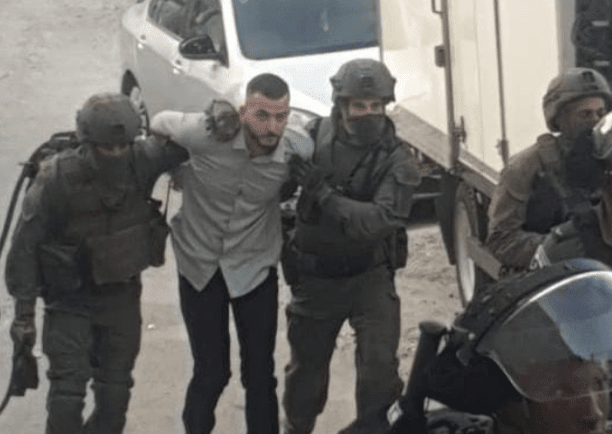 حدث بالقدس - قوات الاحتلال تعتقل اسيراً محرراً خلال حفل خطبته 