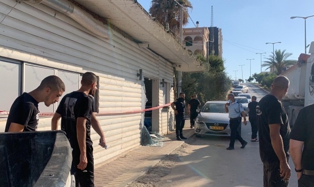 مقتل شاب في جريمة إطلاق نار بمدينة الطيبة