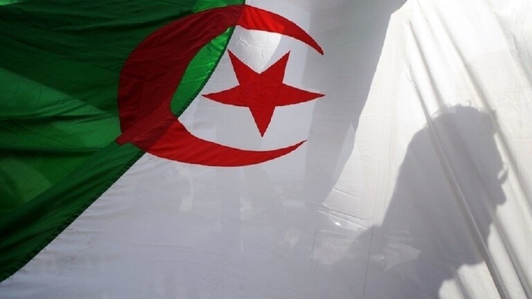 صحيفة جزائرية: التطبيع المغربي الإسرائيلي مبني على إنشاء خط عسكري ضد الجزائر