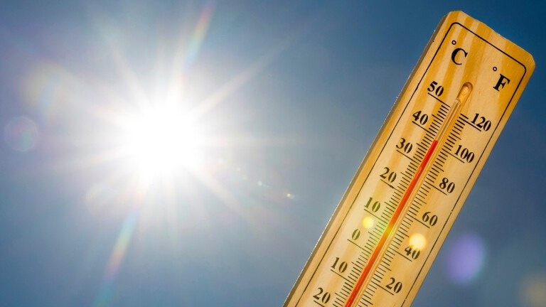 الطقس: أجواء شديدة الحرارة وتحذير من التعرض للشمس 