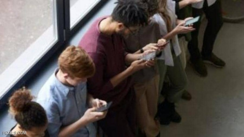5 أسباب صحية للابتعاد عن الهواتف الذكية