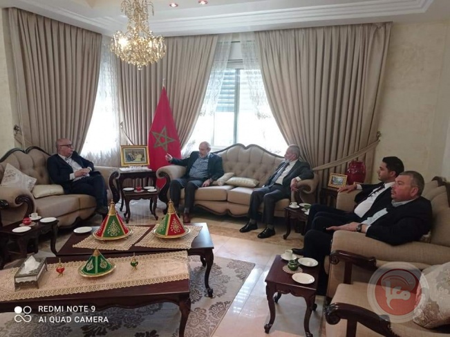 السفير المغربي يلتقي إدارة جمعية الصداقة الفلسطينية المغربية