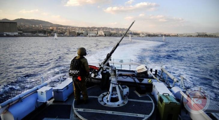 زوارق الاحتلال تستهدف الصيادين برفح