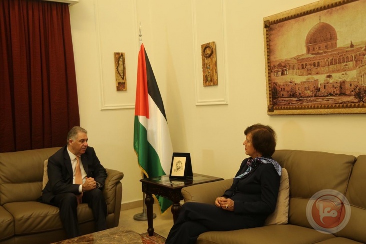 السفير دبور يستقبل المنسقة الخاصة للأمم المتحدة في لبنان 