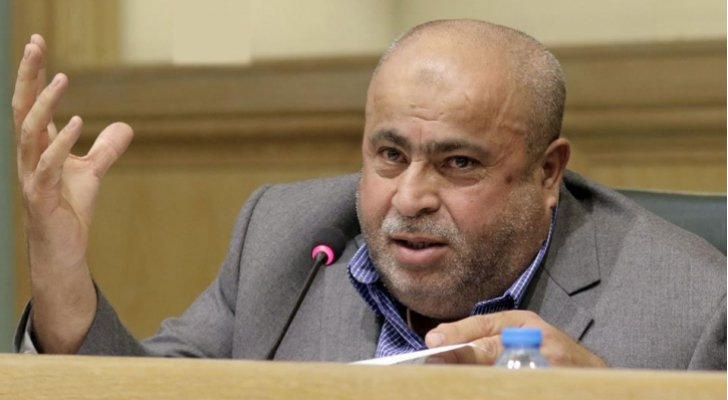  النائب خليل عطية يطالب بدعم صمود أهل القدس 