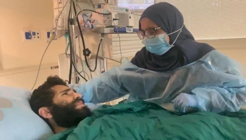 والدة الأسير القواسمة: حالته تزداد سوءًا ونناشد بإنقاذ حياته