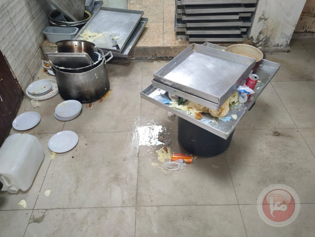  إغلاق مخبز في رام الله لعدم التزامه بالشروط الصحية