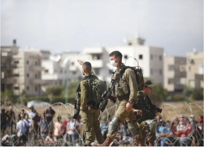 المراقبة الرقمية...جنود الاحتلال يقومون بتصوير وجوه الفلسطينيين في الضفة