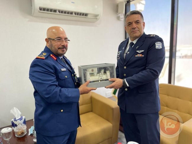 قائد القوات الجوية الإسرائيلية يختتم أول زيارة للإمارات (صور)