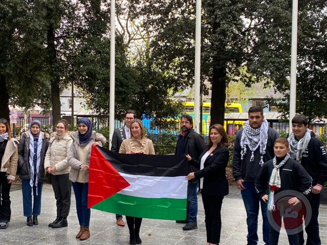 بلديات إيرلندية ترفع العلم الفلسطيني بحضور سفير فلسطين 