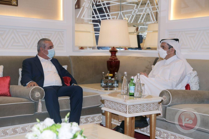 &quot; الشيخ يلتقي وزير خارجية قطر في الدوحة &quot;