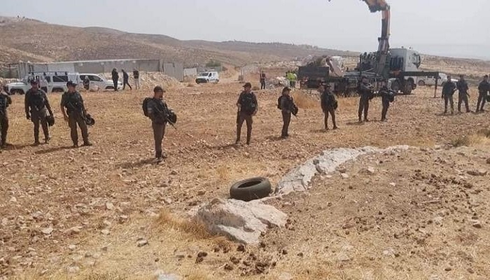الاحتلال يصادر ثلاث خيام شرق نابلس