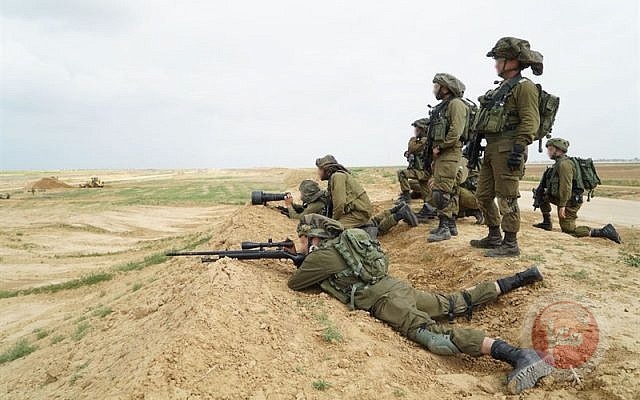 صحيفة عبرية: إسرائيل تُحاول تجنب الحرب الواسعة مع غزة قدر الإمكان