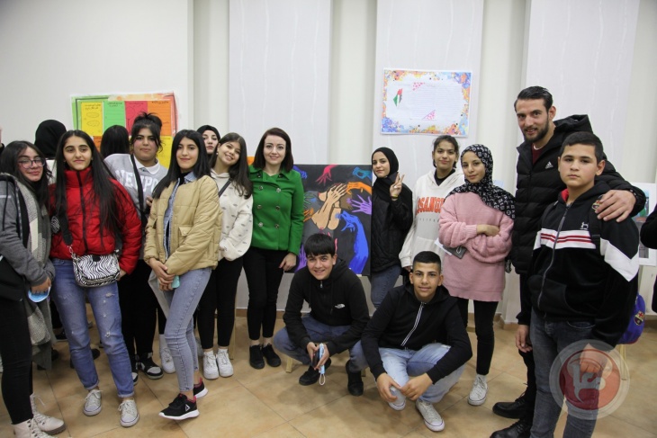 مشروع &quot;المواطن الصغير&quot; يختتم فعالياته بمعرض فني وإعلان الفائزين بمسابقته السنوية