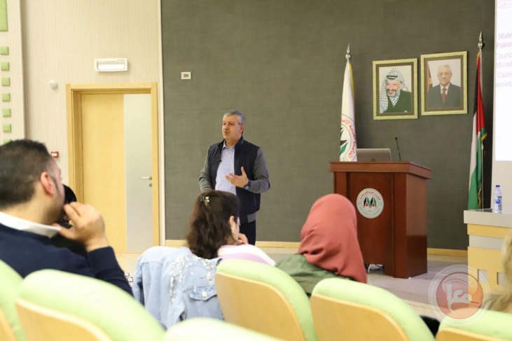  غانم: إطلاق منظومة الخدمات الحكومية الإلكترونية &quot;حكومتي&quot; مع بداية العام المقبل