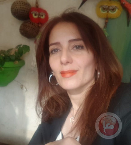 الفنانة التشكيلية فاتن محمود الداود