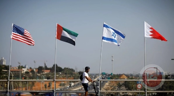 الإدارة الأمريكية تبحث ضم دولة إسلامية كبيرة للتطبيع مع إسرائيل
