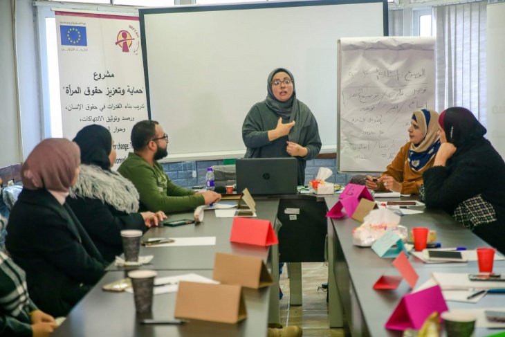 &quot;مفتاح&quot; تختتم ورشات تدريبية لتمكين النساء المرشحات لانتخابات المجالس المحلية