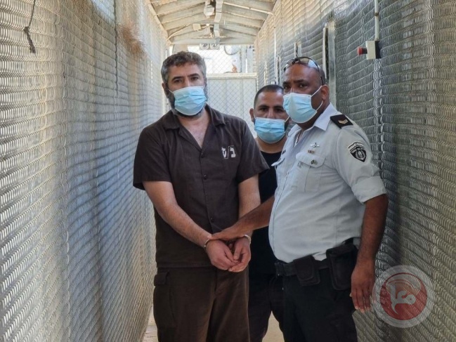 تعويض مالي بـ2.5 مليون شيقل... الاحتلال يحكم على الاسير شلبي بالسجن المؤبد