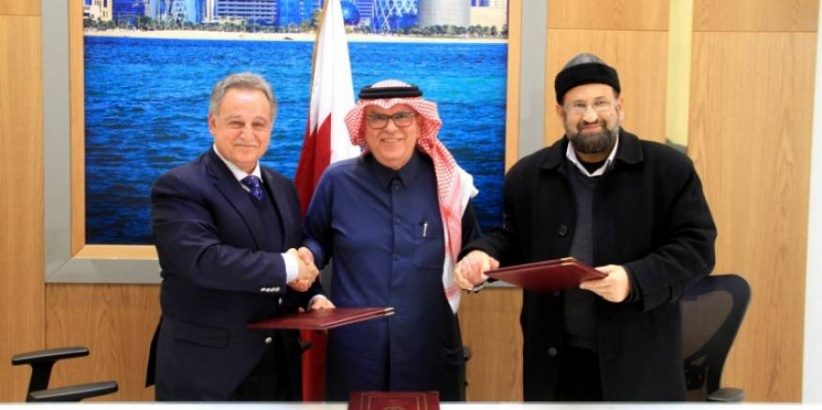 السفير العمادي يوقّع اتفاقية لضمان تزويد محطة توليد كهرباء غزة بالغاز