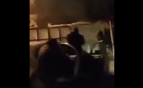 &quot;نيران طائشة&quot; تصيب 3 مواطنين في الخليل