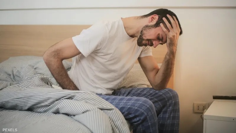 كيف تتخلص من الشعور بالدوار؟.. أطباء يقدمون حيلة بسيطة