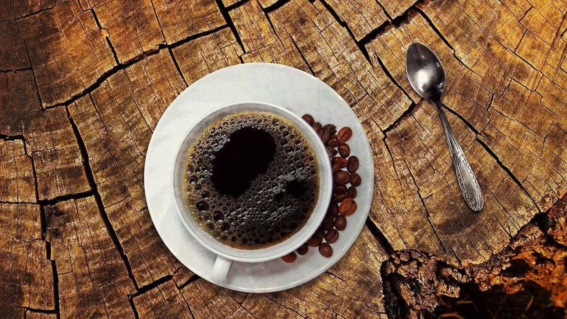 دراسة: شرب 3 أكواب من القهوة يوميا يفيد صحة القلب