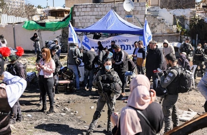 محافظة القدس: الاحتلال يواصل محاولة تهجير سكان الشيخ جراح