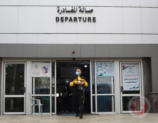 مغادرة 2464 مسافرًا ووصول 2733 عائدًا عبر معبر رفح خلال أسبوع