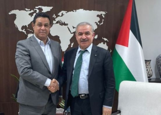 رئيس الوزراء يثمن  دور الجاليات الفلسطينية في اوروبا في التعامل مع الازمة في اوكرانيا