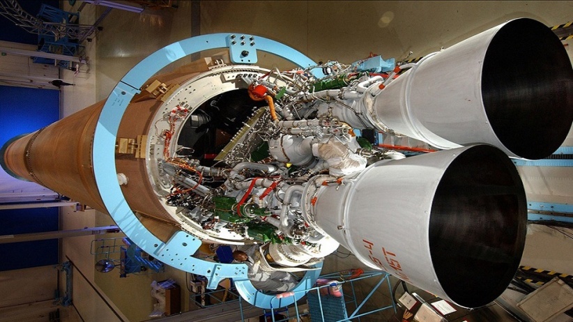الروس بصدد تصميم محرك هيدروجيني للصاروخ متعدد الاستخدام