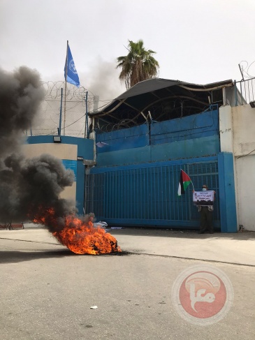 تظاهرة حاشدة ضد مماطلة الاونروا في ملف الاعمار ورفضا لتصريحات المفوض
