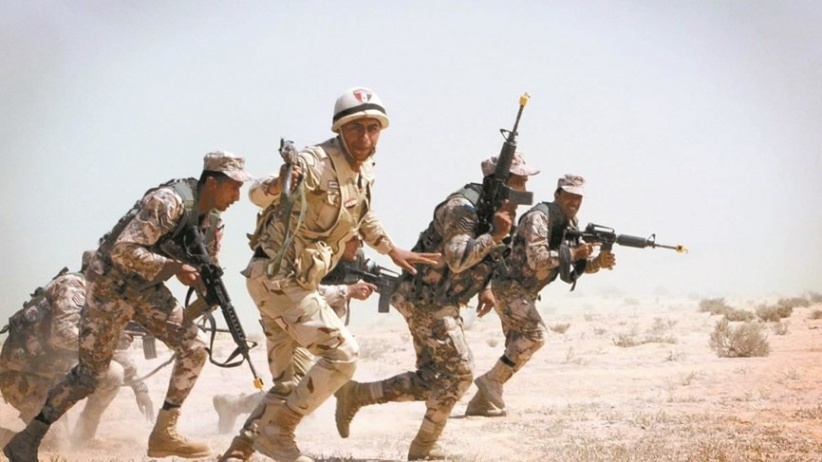 مصر: مقتل ضابط و10 جنود في هجوم إرهابي شرق السويس
