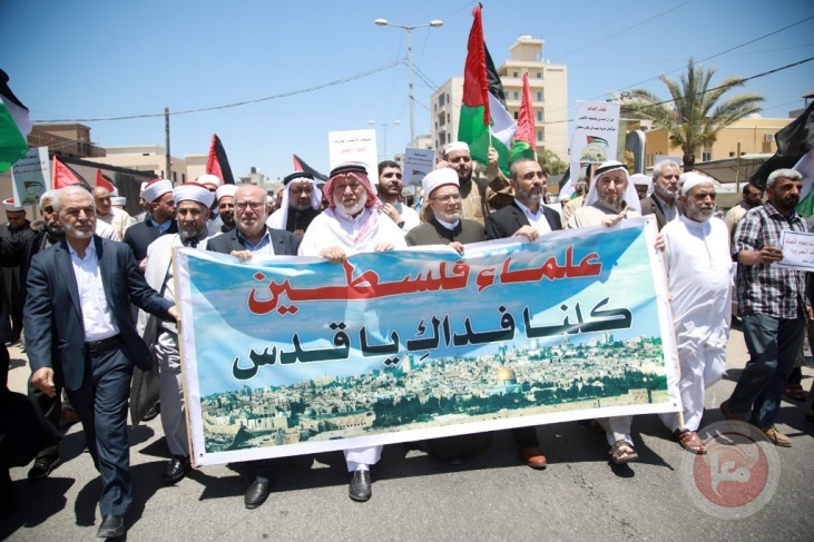 علماء غزة ينظمون مسيرا نصرة للمسجد الأقصى 