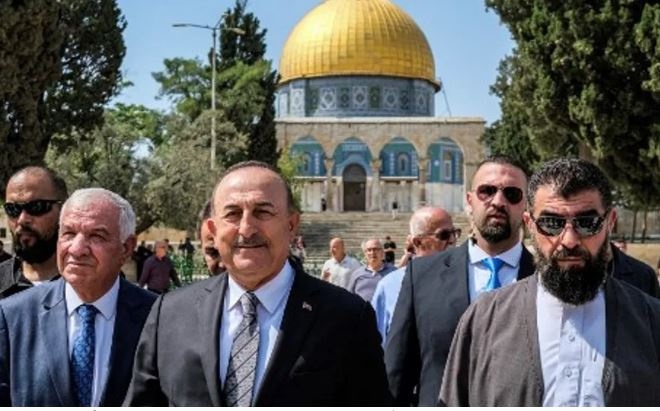 وزير خارجية تركيا يزور المسجد الاقصى