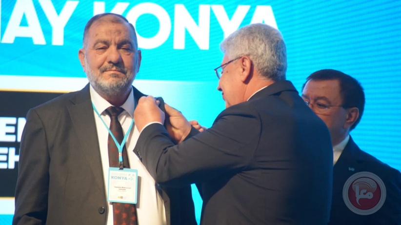 انتخاب رئيس بلدية الخليل رئيساً لمنظمة المدن المتحدة والإدارات المحلية 