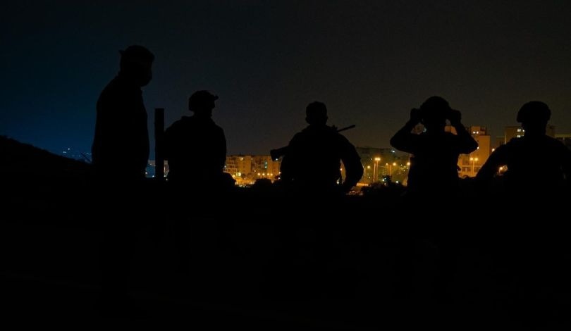 الاحتلال: تعرض قوة من الجيش لإطلاق نار قرب البيرة