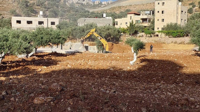 الاحتلال يهدم 4 شقق سكنية في بير عونه غرب بيت لحم