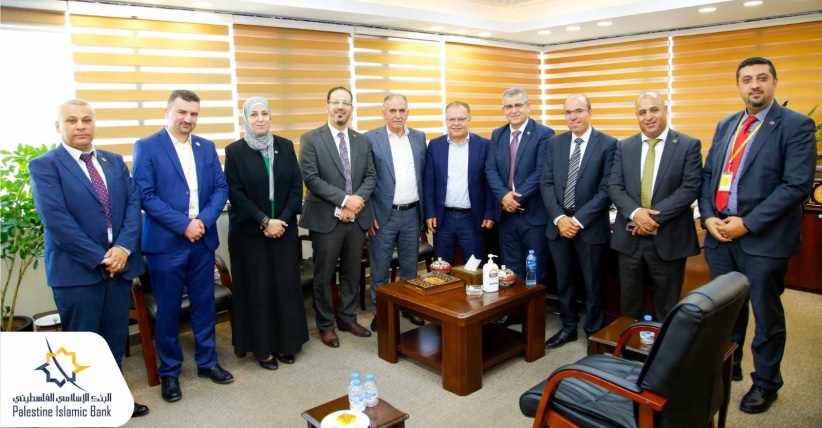 البنك الإسلامي الفلسطيني وشركة توزيع كهرباء الشمال يبحثان تعزيز التعاون المشترك