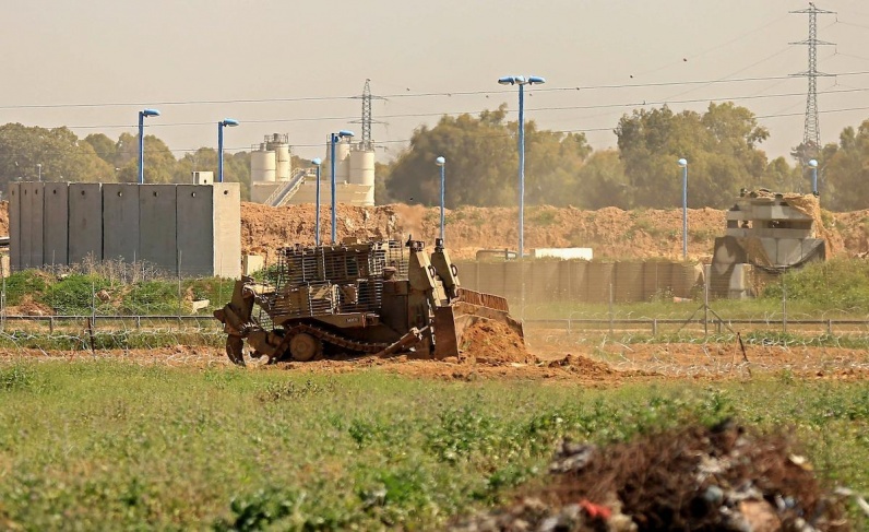 آليات الاحتلال تتوغل شرق بيت حانون
