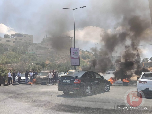 محتجون يغلقون المدخل الجنوبي لبيت لحم